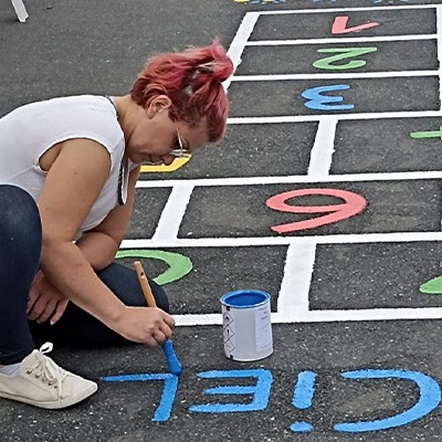 Réalisation des peintures des cours de récré